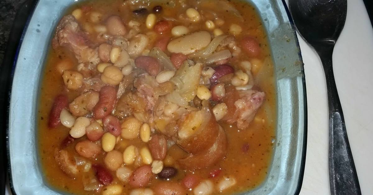 Bean & Ham Hock soup Recipe by Fo Fa Cookpad