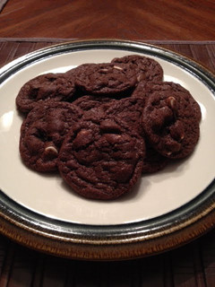 A picture of White Chocolate Chip Cookies.