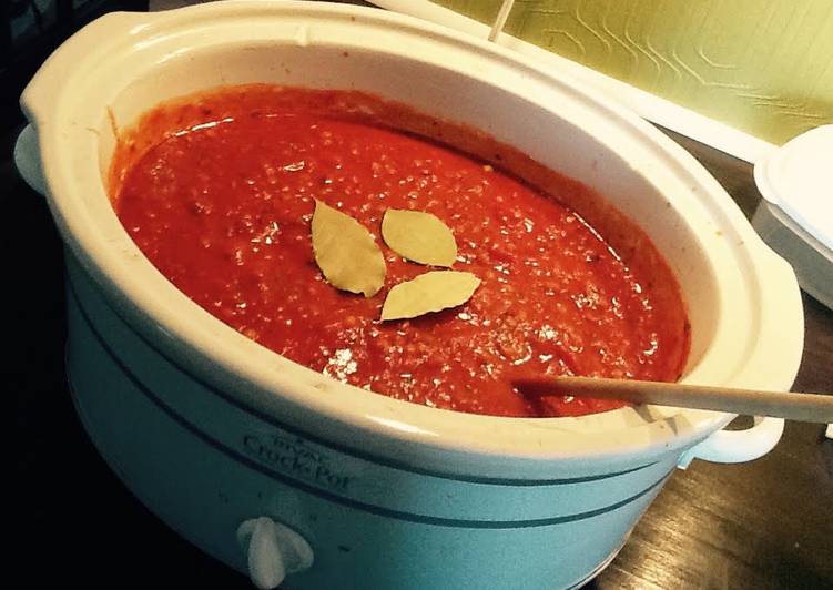 Step-by-Step Guide to Cook Yummy Crockpot Vegan Pasta Sauce