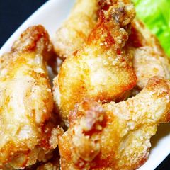 A picture of Fried Chicken Drumettes.