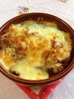 A picture of Potato Gratin Made with Leftover Meat Sauce.