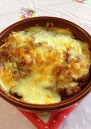 A picture of Potato Gratin Made with Leftover Meat Sauce.