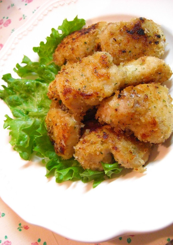 A picture of Pan-fried Chicken with Consommé Breadcrumbs.