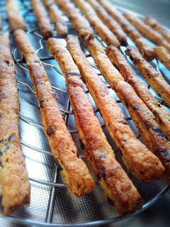 A picture of Macrobiotic Kinako and Dried Persimmon Crispy Snack Sticks.