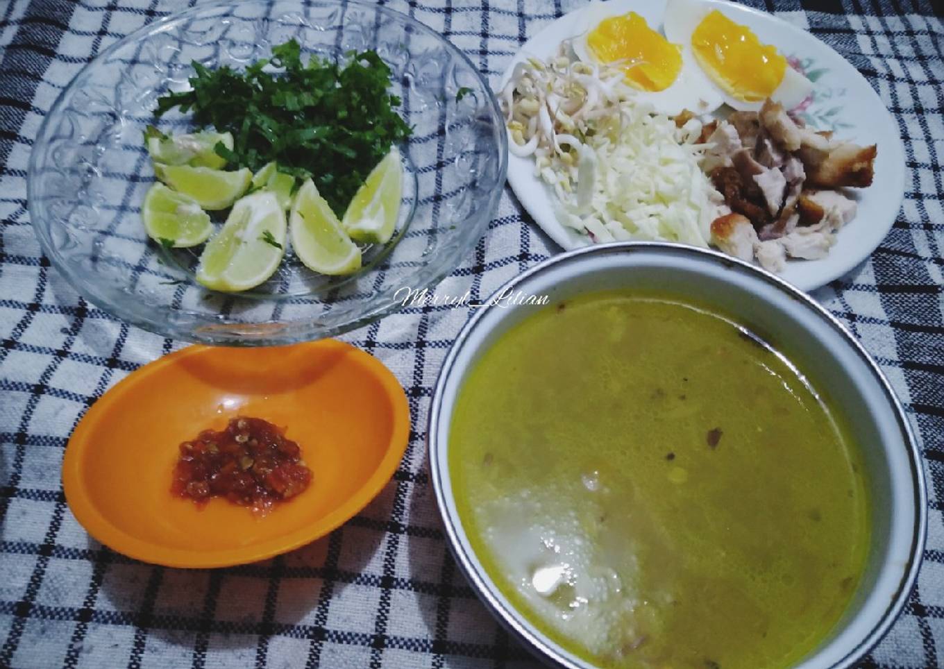 Soto ayam