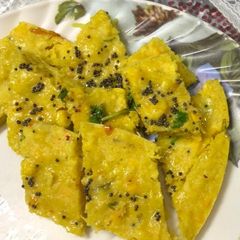 A picture of Corn dhokla.