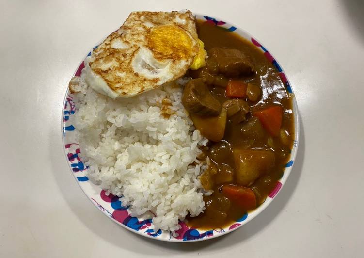 咖喱豬豬飯