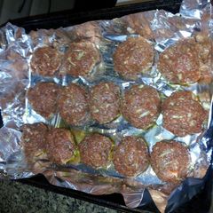 Italian spicy meatballs A picture of Italian spicy meatballs.
