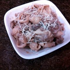 A picture of Beef Stroganoff Pasta Roni.