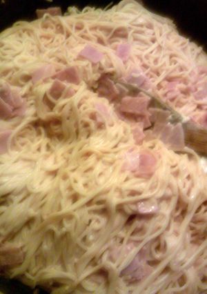 A picture of blanco spaghetti mexicano.