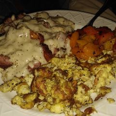 A picture of The Best Biscuits, Gravy, Sausage and Bell Peppers EVER! 🙂.