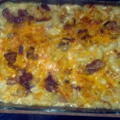 A picture of SugaMamas Baked Bacon, Mushroom, Mac & Cheese.