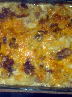 A picture of SugaMamas Baked Bacon, Mushroom, Mac & Cheese.
