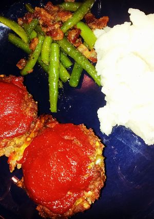 A picture of My Mini Meat Loaves.