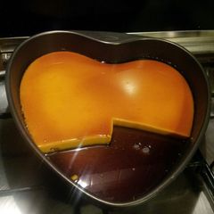 A picture of AMIEs Easy CARAMEL Syrup.
