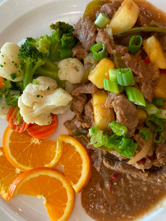 A picture of Pineapple Beef Stir-fry.