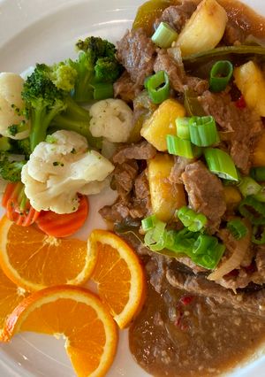A picture of Pineapple Beef Stir-fry.