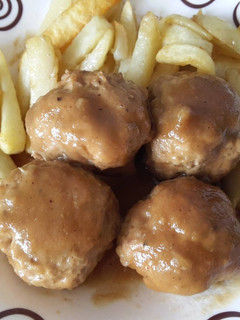 Una foto de Albóndigas ligeras con salsa al jerez (en thermomix)