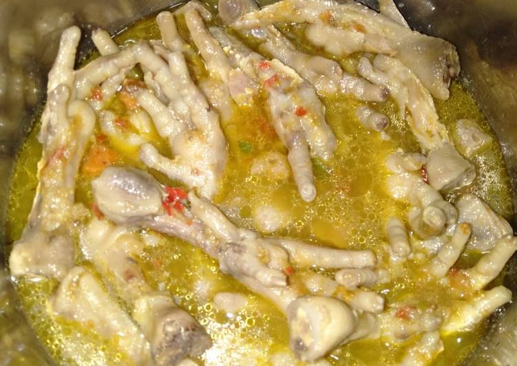 Resep 23. Sup Ceker Ayam Kuah Pedas Mantapzz by Uliz Kirei Lezat