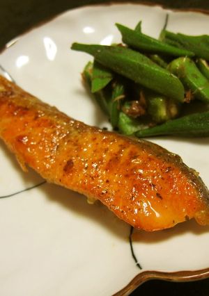A picture of Irresistible!! Lemon Teriyaki Autumn Salmon.