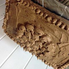 A picture of Chocolate Cream Cheese Frosting.