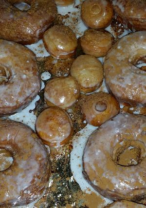 A picture of Pumpkin spice homemade donuts.