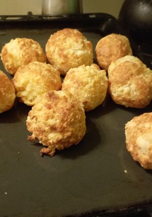 Una foto de Pan de queso casero fácil🥖🧀😃