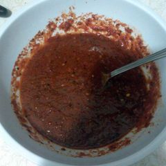 A picture of salsa casera.