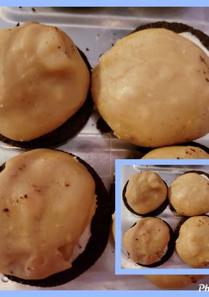 A picture of 3-ingredients peda.