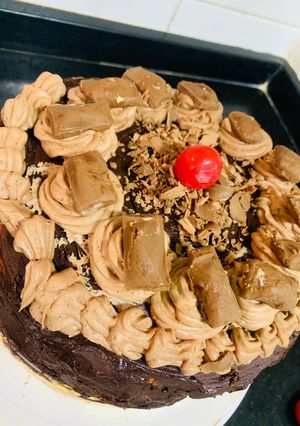 A picture of Chocolate Cake 🎂.