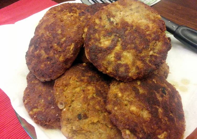 Step-by-Step Guide to Make Favorite Salmon Patties