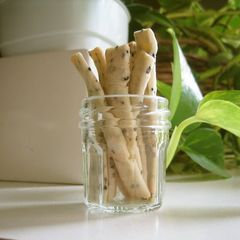 A picture of Simple & Crunchy Baby Snack Cookies.