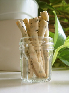 A picture of Simple & Crunchy Baby Snack Cookies.