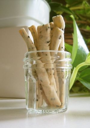 A picture of Simple & Crunchy Baby Snack Cookies.