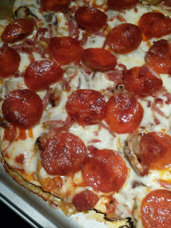 A picture of Doughless Pizza (low carb).