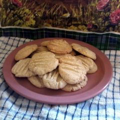 A picture of Melting Moments Cookies.