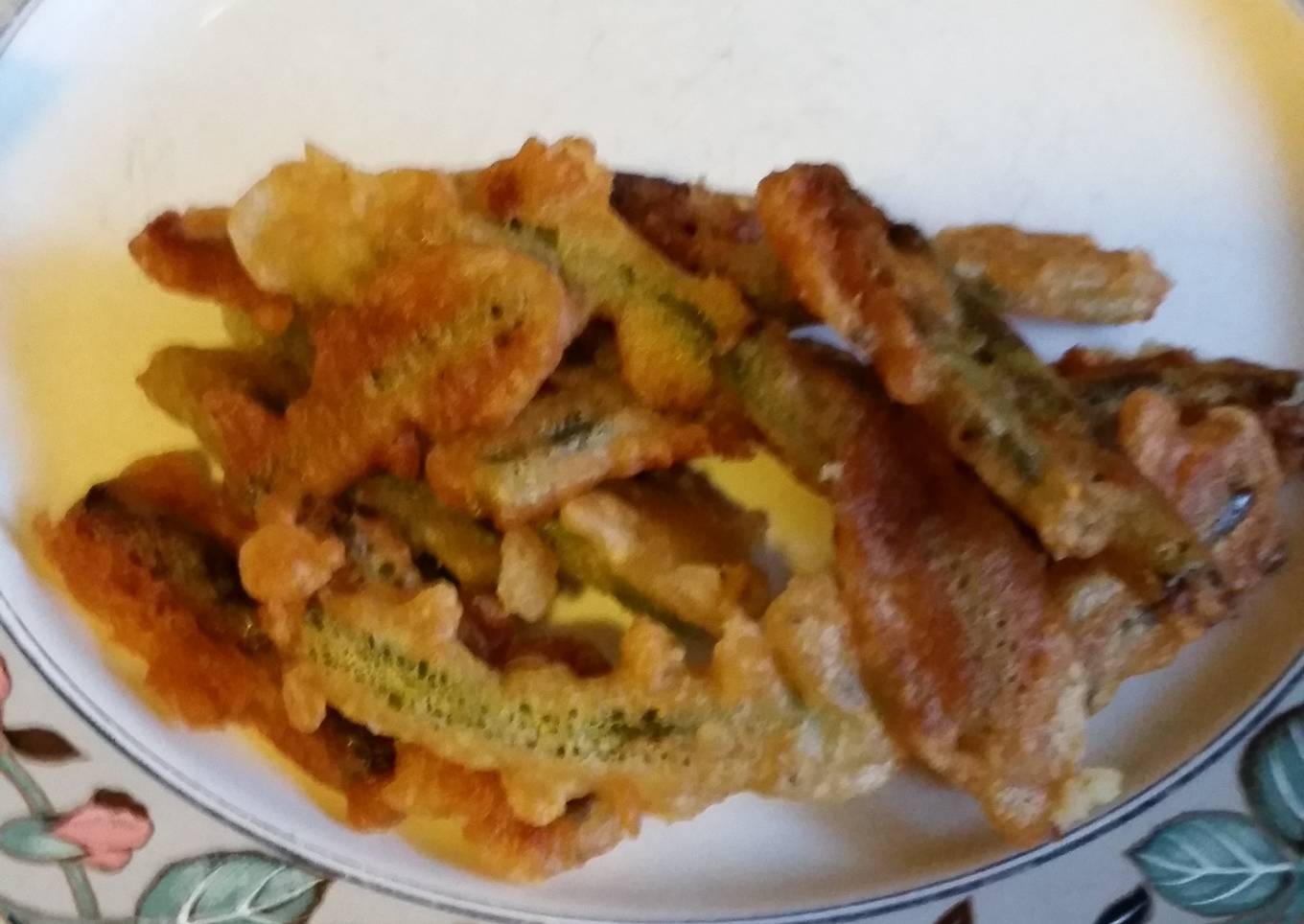 Beer battered fresh green beans