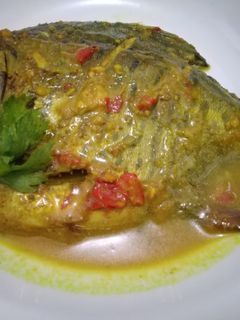Foto resep Bawal bumbu kuning