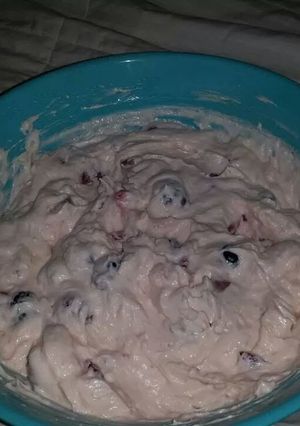 A picture of Devine Berries and Cream dip!.