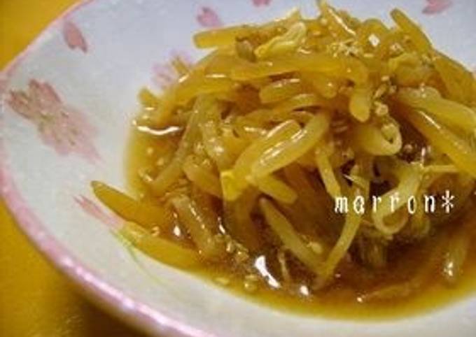 Bean Sprouts With Sesame Vingar Soy Sauce