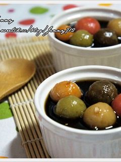 黑糖薑汁五彩湯圓 的食譜成品照片
