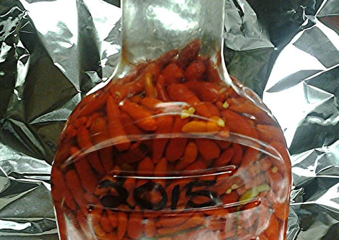 2015 vinegar hot pepper sauce