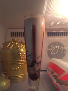 A picture of Hersheys choco milk shake.