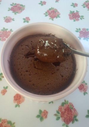 A picture of Creamy and Rich Easy Molten Chocolate Cake.