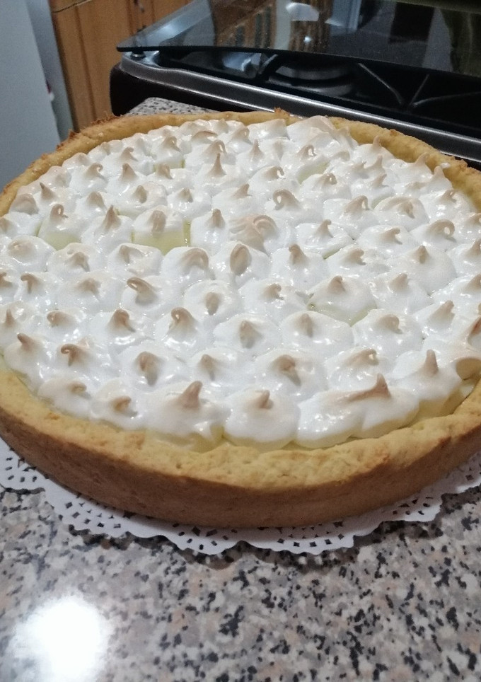 Una foto de Pie de limón clásico