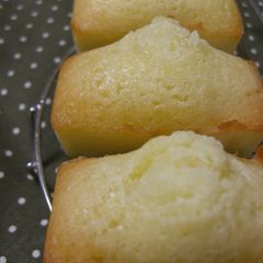 A picture of Langue de Chat Cakes (to use up egg whites).