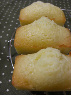 A picture of Langue de Chat Cakes (to use up egg whites).