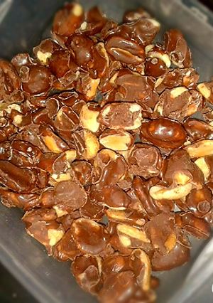 Una foto de Maní con chocolate!
