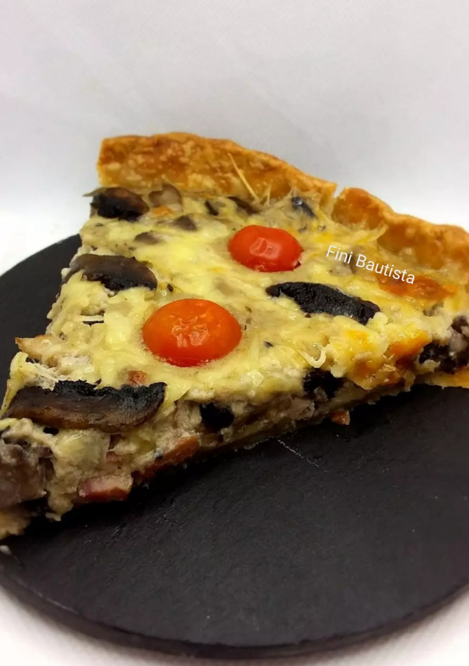 Una foto de Quiche de champiñones y bacon