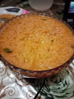 A picture of Hot Chili Garlic Maggi 🍜🍜🍜.